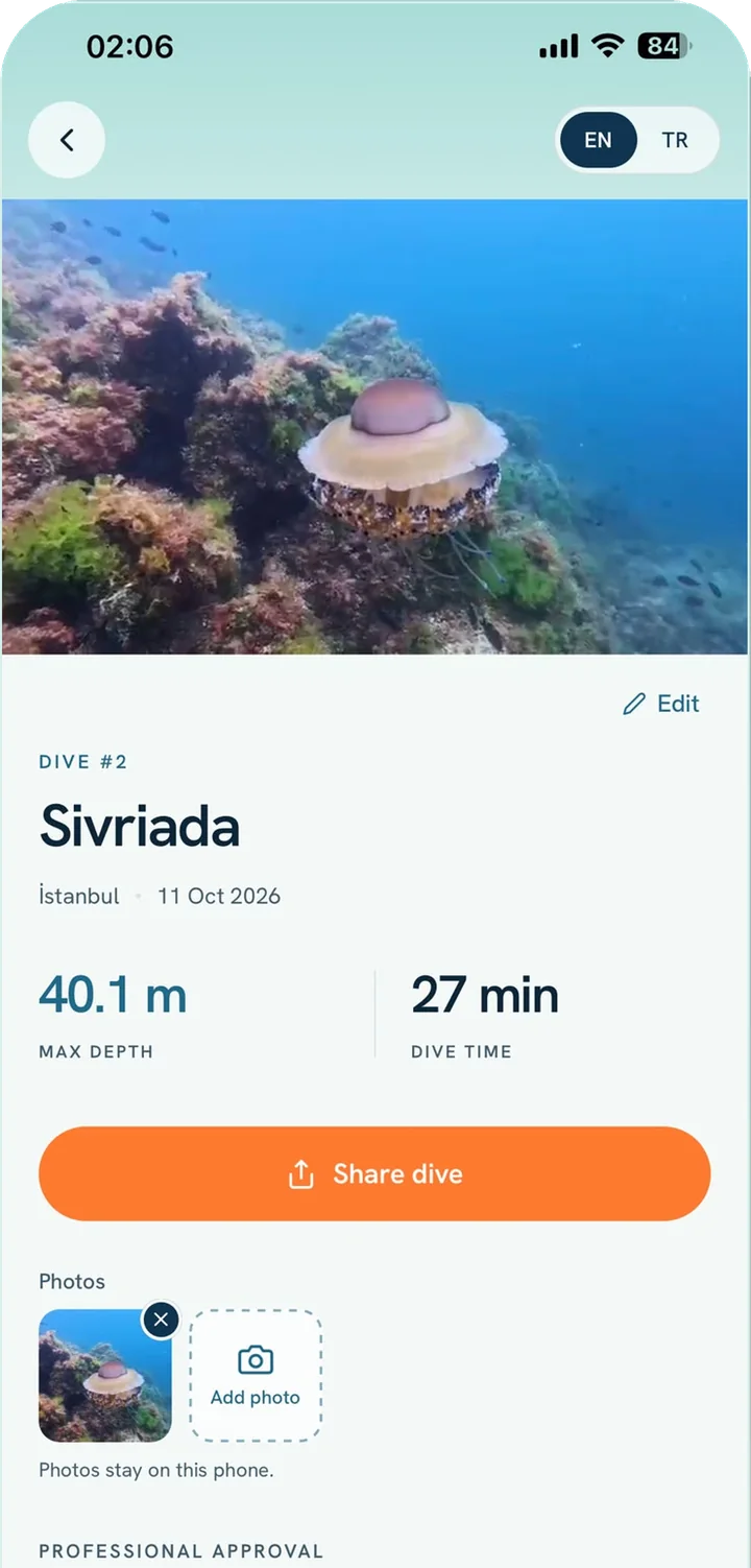 Rubelis App screen: Add your underwater photos